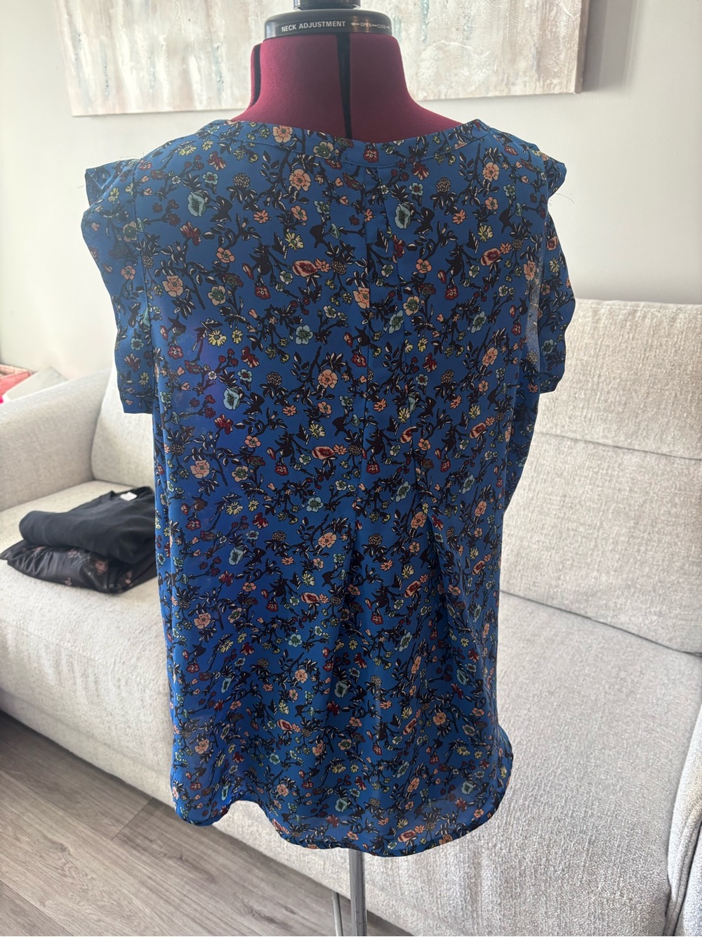 Pleione Blue Floral Cap-Sleeve Camisole - Picture 3 of 5